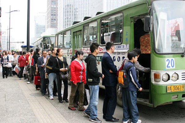 乘公交车千万别做7件事