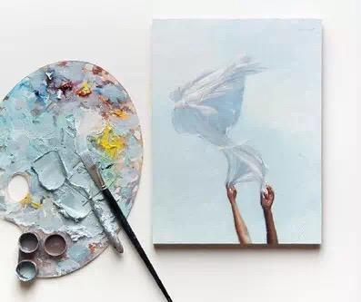 我们必须得承认人走茶凉的道理