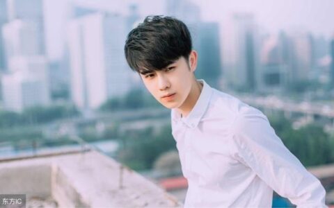 还在穷追猛打？12个小策略轻松追到男神！