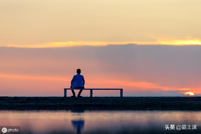 怎样在面试的时候做一次漂亮的自我介绍？只需注意这3个小技巧！