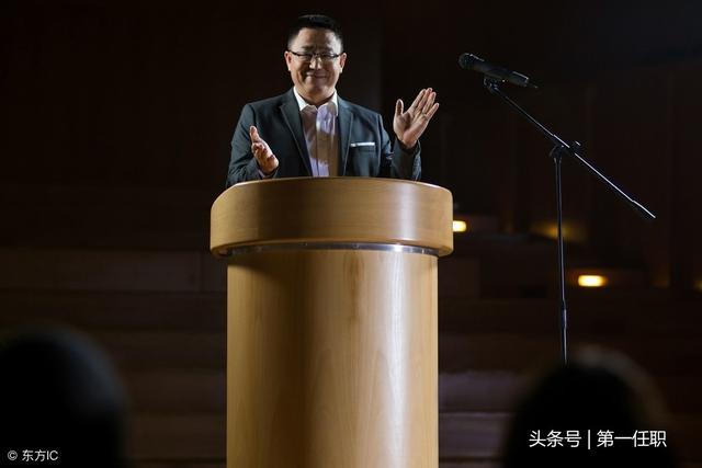 竞聘演讲稿该如何写？要直接恰当地表现自己，坚定果断的表决心！