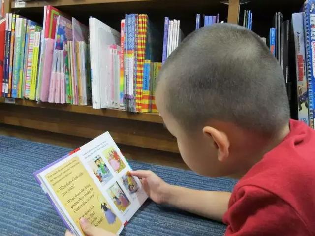 小学生如何写读后感（有范文）