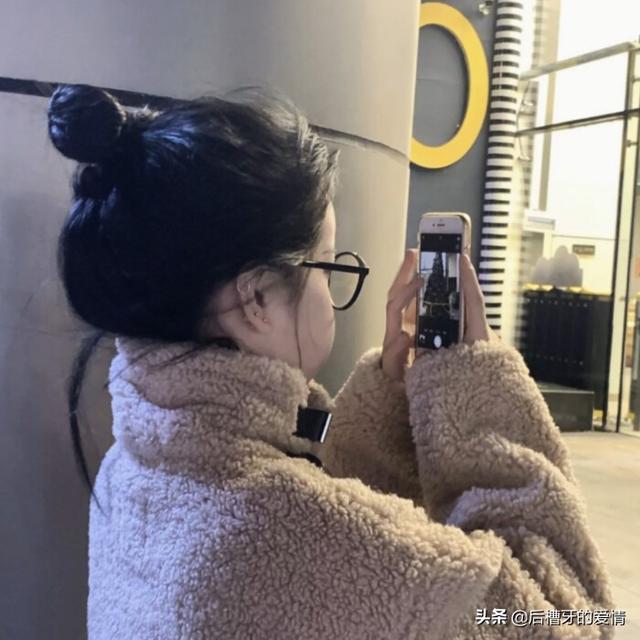 2020热门文案：拉黑是小孩子才做的事，成年人只是不再联系