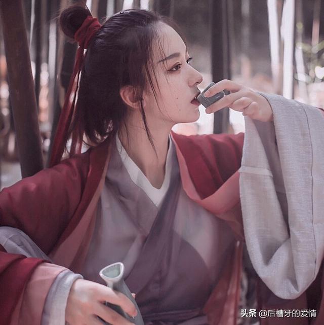 2020热门文案：拉黑是小孩子才做的事，成年人只是不再联系