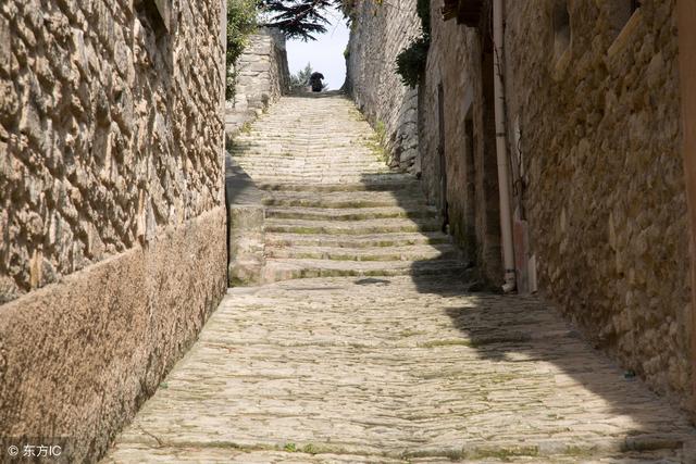 2018最优美的句子，句句沁人心脾，很有意境