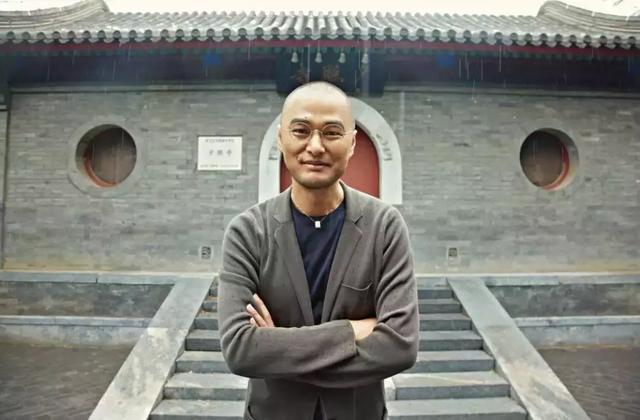 “悲观者”冯唐：中国人永远学不会守规矩