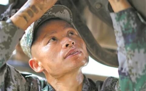 军人风采的唯美句子（赞美军人的名人名言）