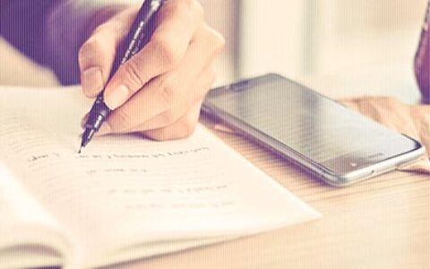 被同事嫉妒了该怎么办