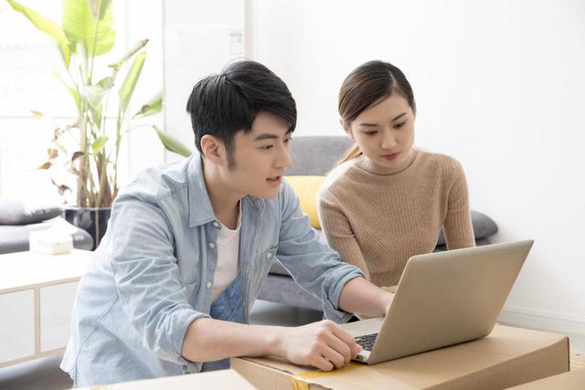 这3个小举动，人缘提升100倍，让领导同事都喜欢你