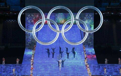 赞美冬奥会的诗句有哪些（关于冬奥会的古诗词大全）