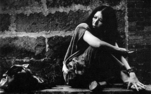 岁月静好浅笑安然什么意思（带你了解这句话的真实含义）