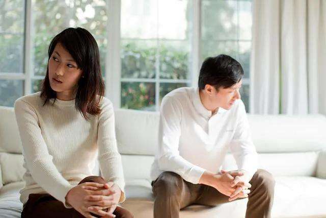 夫妻之间沟通不了怎么办（有关夫妻关系的文章）
