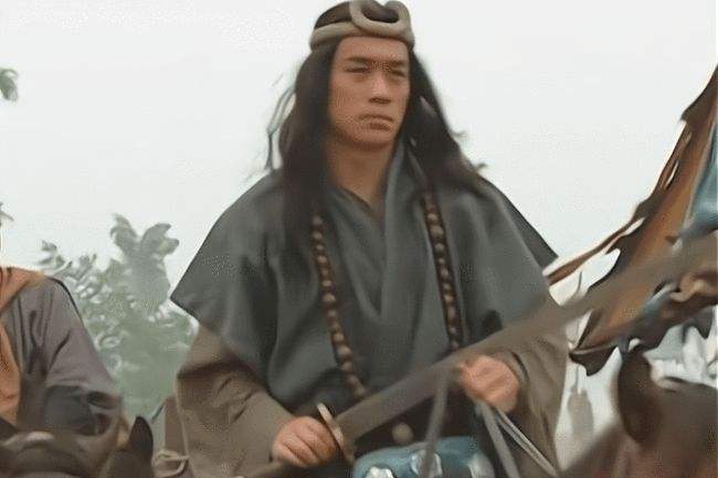 武松的故事情节有哪些（概括武松的故事情节）