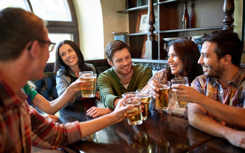 性格内向的人如何提高自己的社交