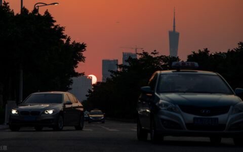 ￼粤语文案短句干净治愈（粤语经典表白语录 ）
