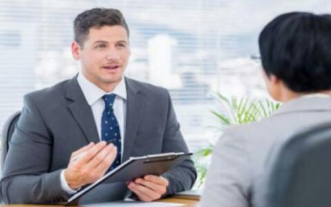 面试官：来，把这支钢笔卖给我