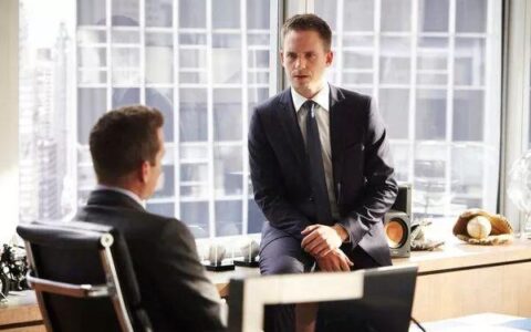 HR问：“你希望与什么样的领导共事”