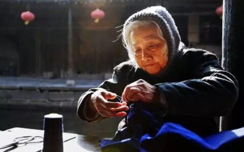 母亲节必读美文摘抄：母爱（深度暖文）