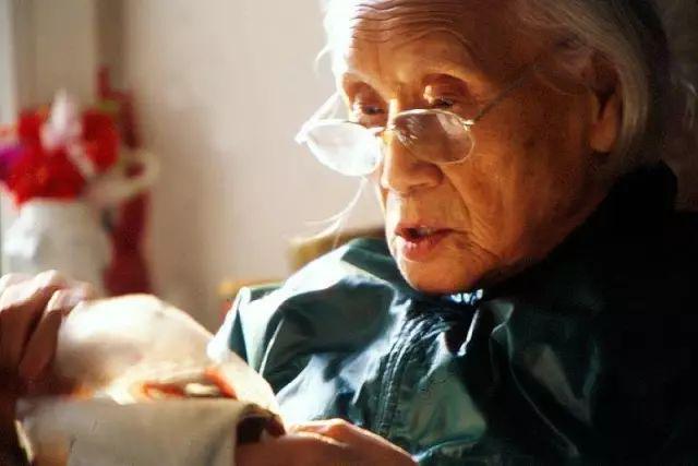 母亲节必读美文摘抄：母爱（深度暖文）