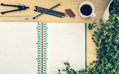 英语介绍个人学历常用语