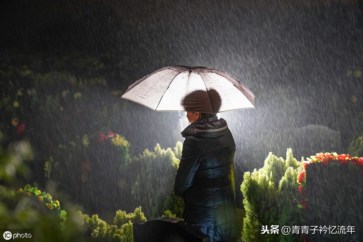 有钱没钱的经典语录（关于钱的经典语录）