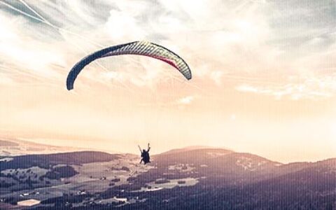 偶尔，也要高调一次