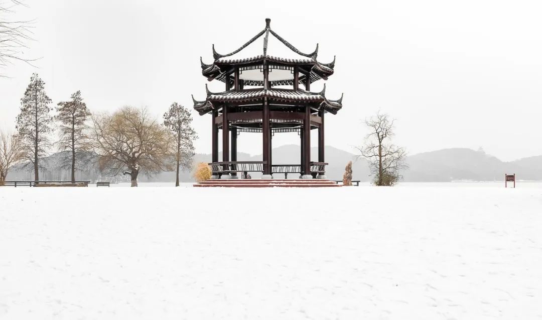 关于冬雪的诗句古诗（赞美冬雪的诗歌）