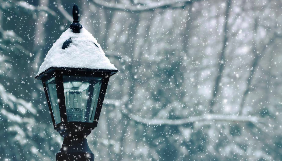 下雪的诗句唯美短句（下雪文案短句干净）