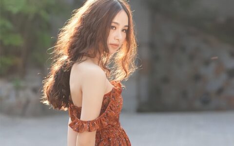 励志个性签名短句干净（个性签名简短干净励志）