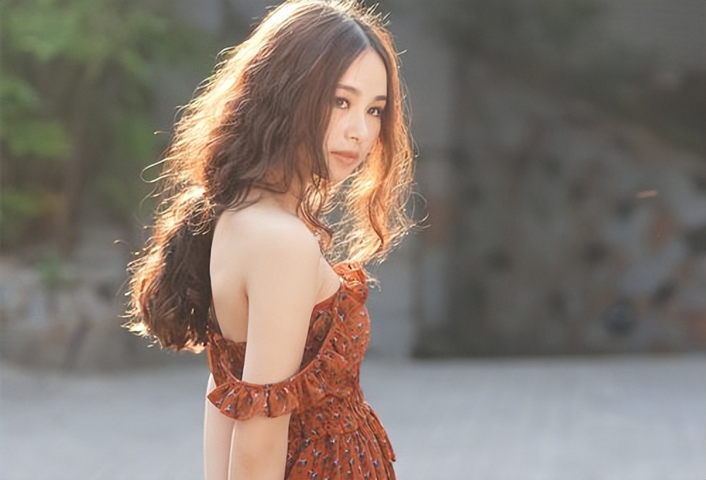 励志个性签名短句干净（个性签名简短干净励志）