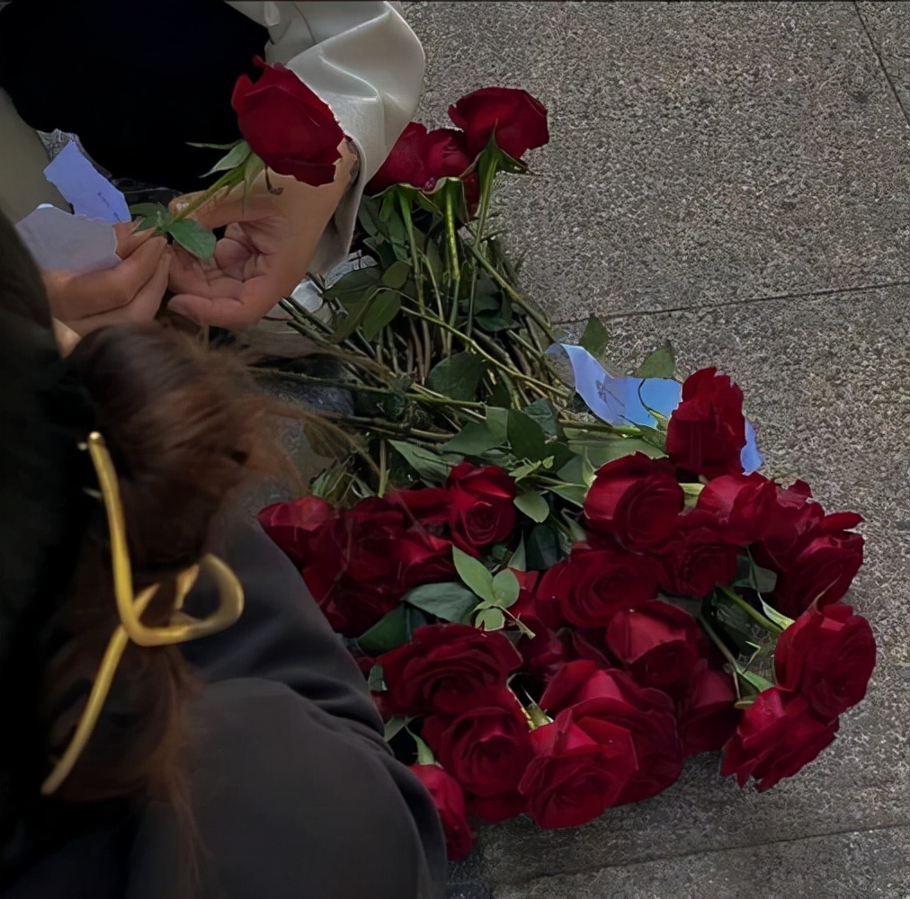 浪漫经典语录简短（一句简短浪漫的情话）