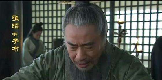 孙策：内事不决问张昭，张昭究竟是什么人？