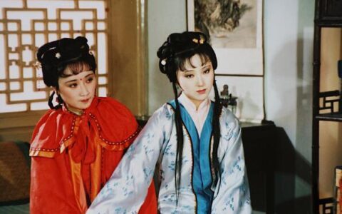 曹雪芹为什么给香菱三次改名