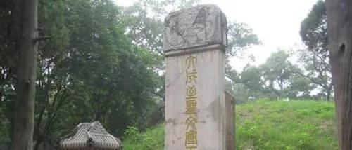 康熙祭拜孔子墓却拒绝下跪