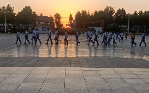 期末教学工作总结个人（教师个人工作总结简短）