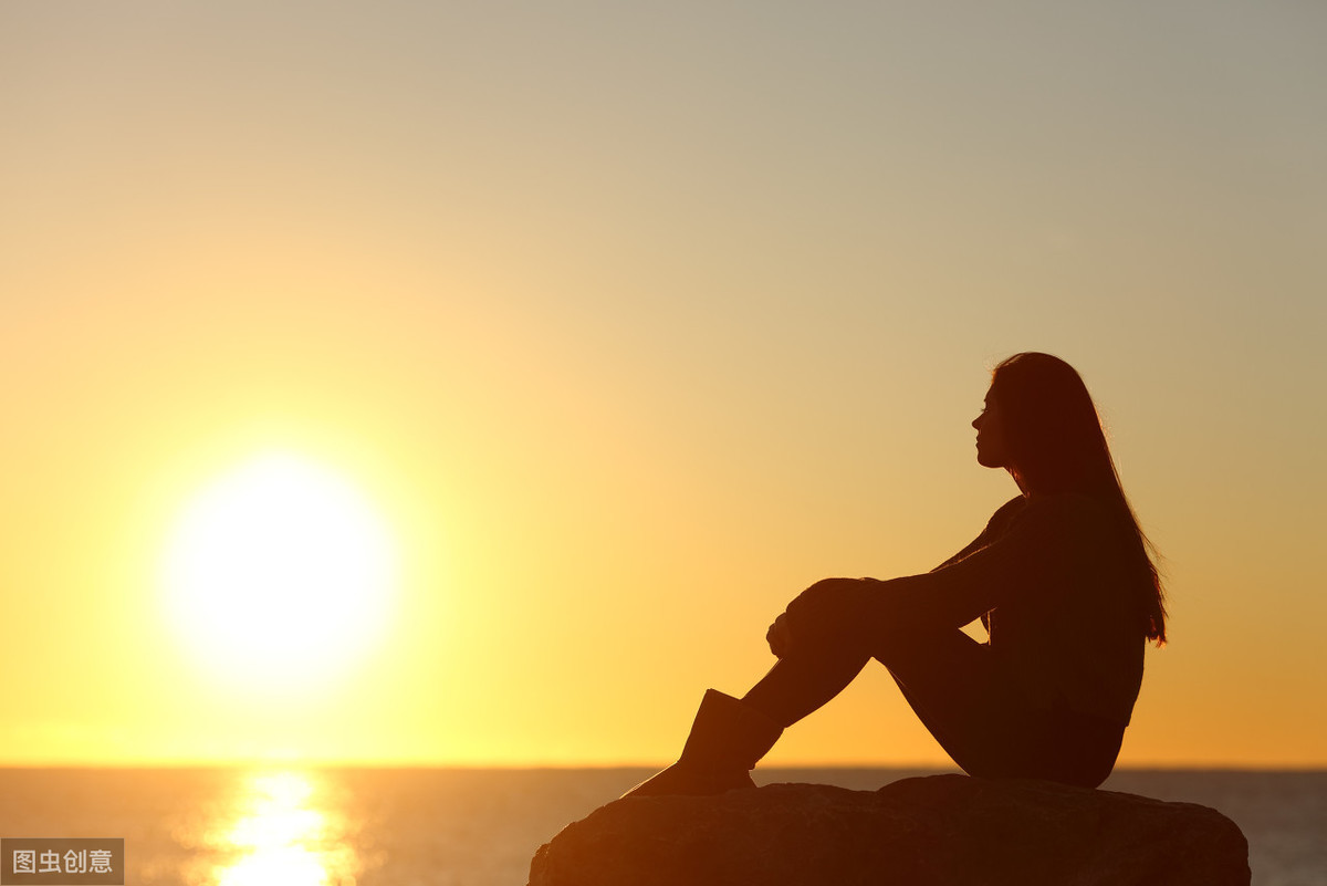 简短优美散文诗摘抄（优美又短的散文诗大全）