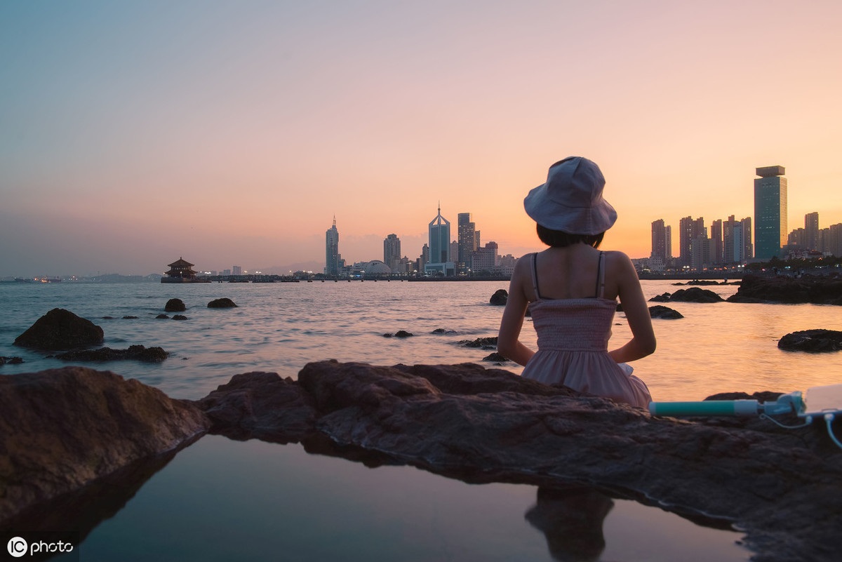 简短优美散文诗摘抄（优美又短的散文诗大全）