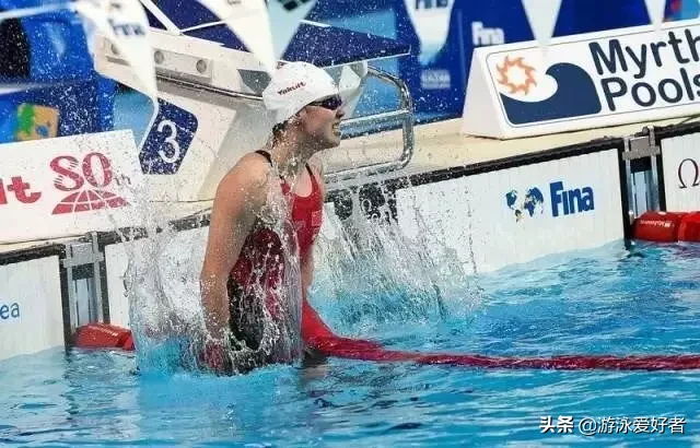 一句话游泳经典语录（终于学会了游泳的说说）