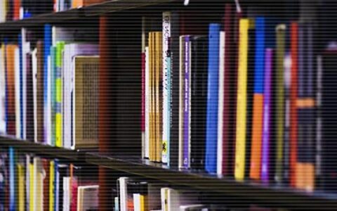 班长的英语竞选稿3篇