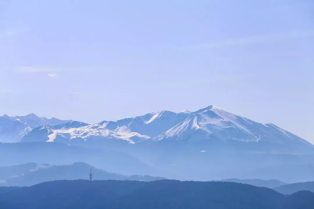 关于国庆的诗歌有哪些(国庆诗词歌赋精选)