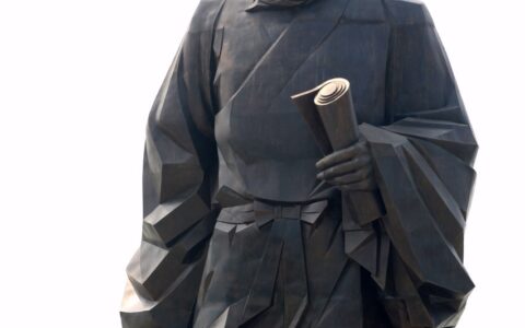 赞美祖国的古诗有哪些（歌颂祖国的诗词大全）