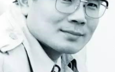 诗人汪国真简介（诗人汪国真代表作）