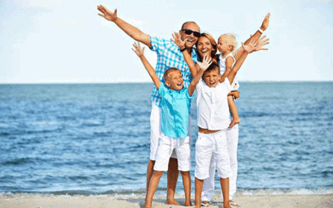 家庭和睦幸福美满的句子（表达一家人幸福的短语）