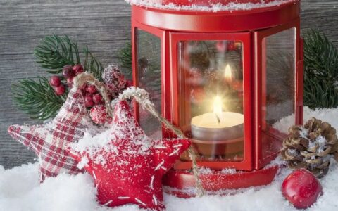 平安夜各种暖心话简短（祝人平安喜乐的句子）