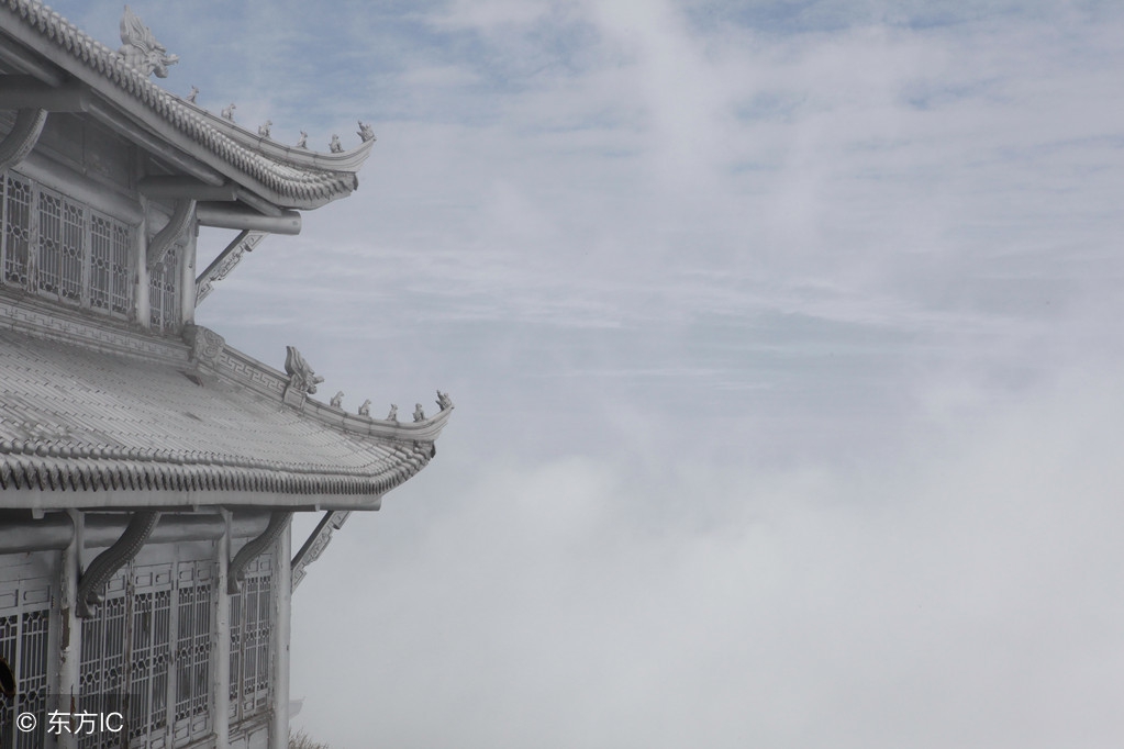 娥眉山月歌古诗意思（峨眉山月歌全文赏析）