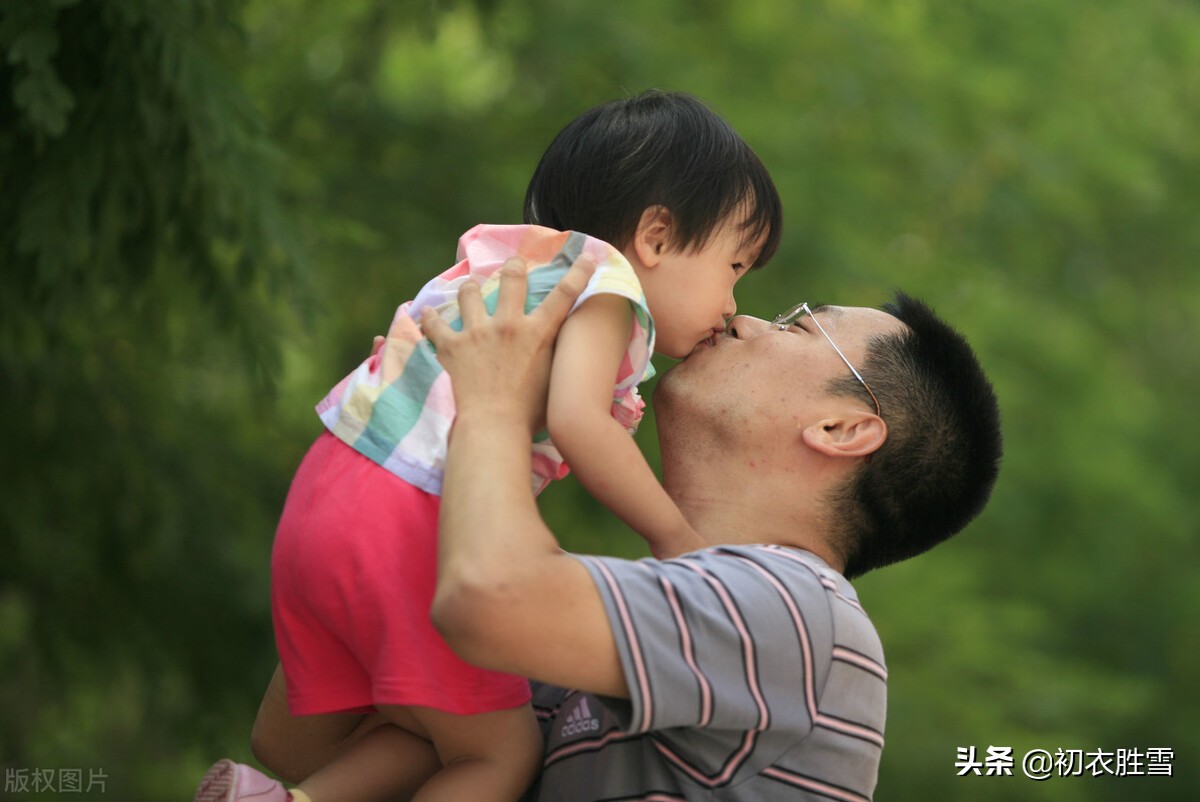 关于父亲节的诗歌简短(歌颂父亲的诗歌精选)