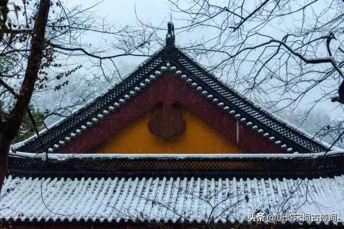 关于冬的诗句古诗（描写冬天美景的古诗）