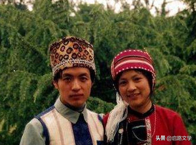 顾城经典语录摘抄（经典的唯美句子）