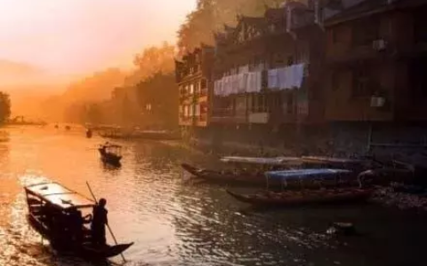 思乡诗有哪些古诗（10首思乡诗赏析及诗意）