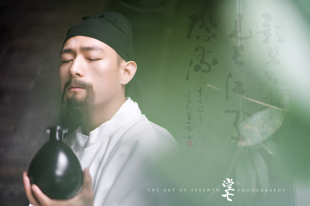 李白简介及人生经历（简述李白的生平经历详细）